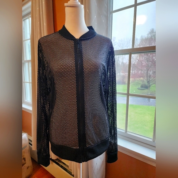 Victoria's Secret Jackets & Blazers - Victoria Secret Sports Top